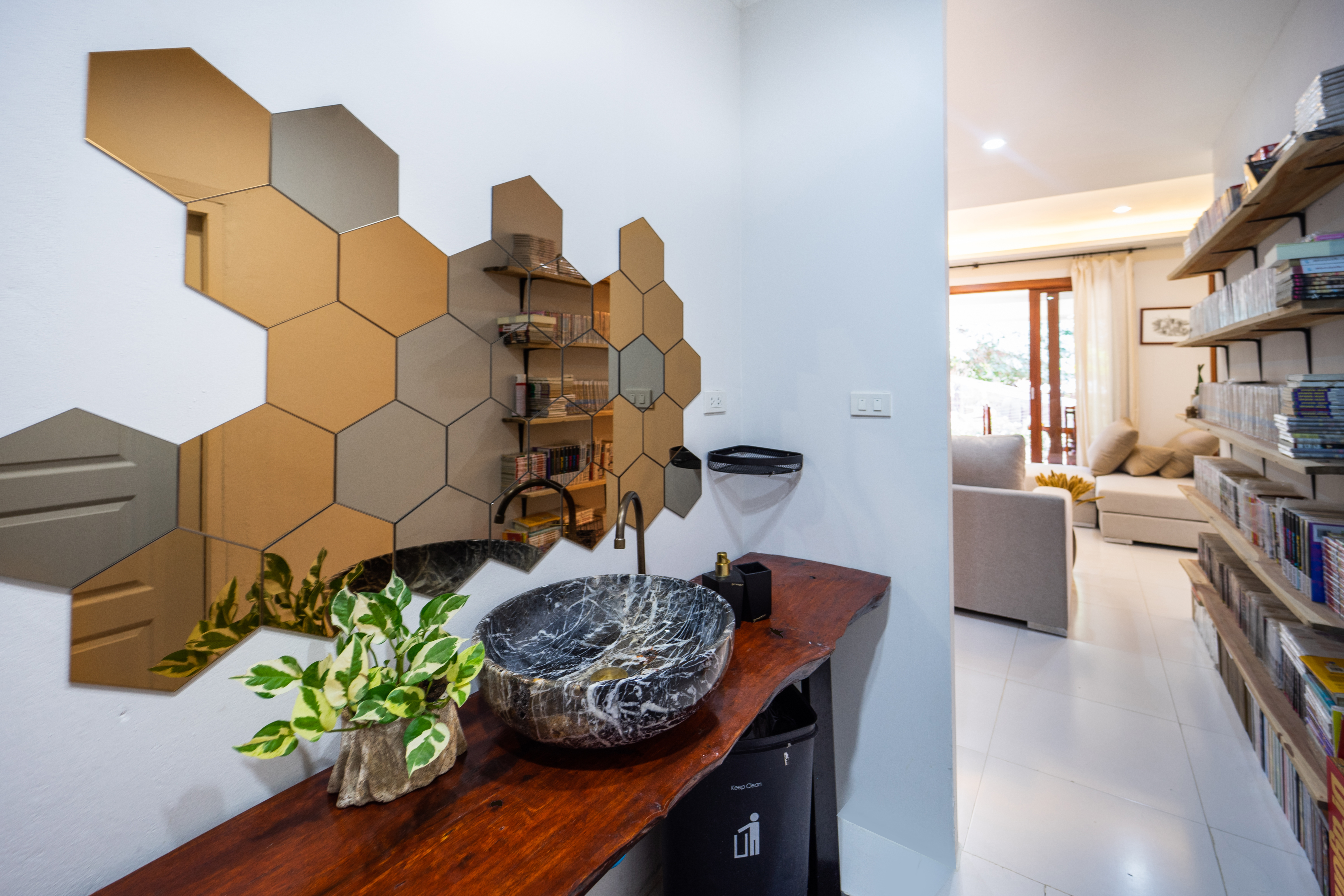 Baan K. Nawit — 18